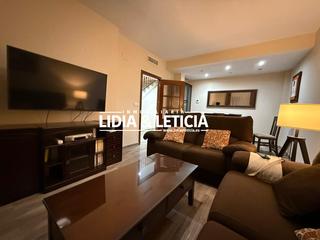 Maison à La Paz. Magnifica casa de dos plantas con sótano