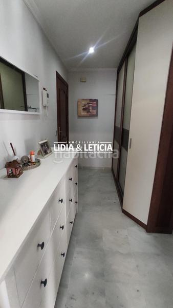 Foto bf7d1c84-ce3c-4e2b-a93b-f2e082121a44. Appartamento con parcheggio in Los Molinos Alcalá de Guadaira