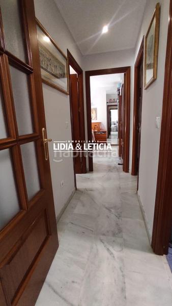 Foto ef54e6df-81bd-44f3-afcf-9c7012aec099. Appartamento con parcheggio in Los Molinos Alcalá de Guadaira