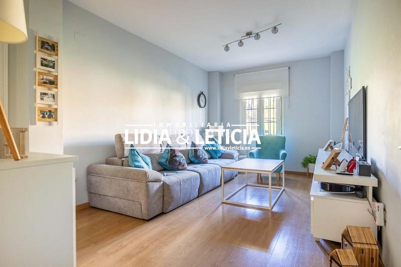 Foto 9b32a654-48a8-4a8c-817e-157802df1e86. Appartement avec chauffage parking dans Centro Alcalá de Guadaira