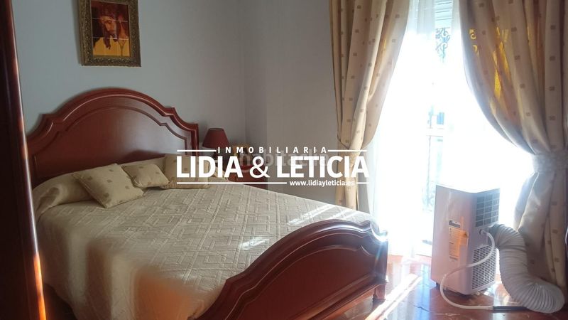 Foto 52f7f022-ce9b-467f-ae67-0234f9c1d8d9. Casa amb aparcament a Centro Alcalá de Guadaira