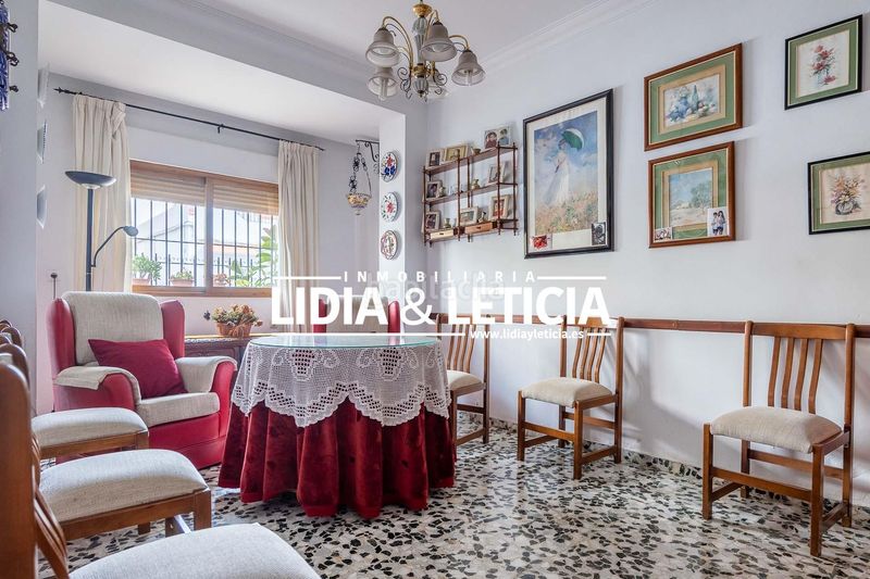 Foto 0783d401-dd3f-4769-b128-6cd661e3316f. Casa a La Paz Alcalá de Guadaira