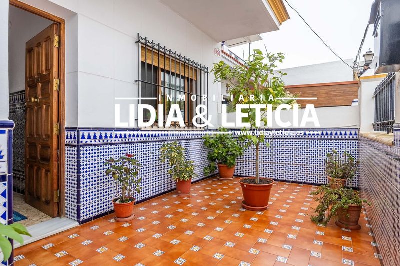 Foto a6eca1a3-b49b-4f9a-8742-4a6b35fc370a. Casa a La Paz Alcalá de Guadaira