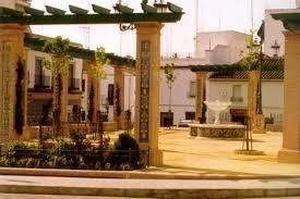 Casa a Centro. Solar en zona paraiso de alcala de guadaira