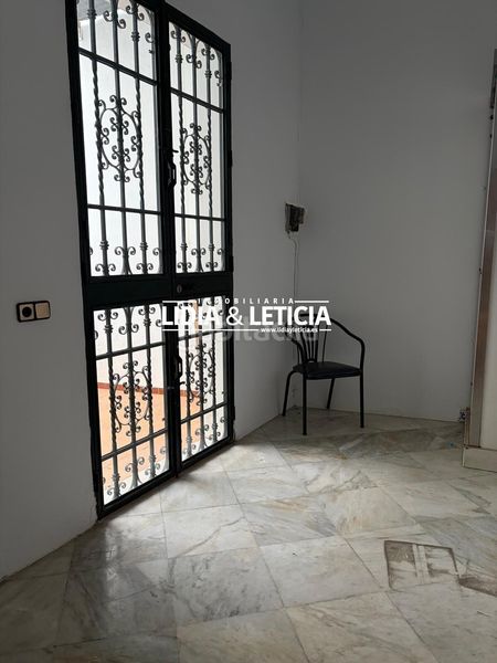 Foto 0a743741-ad45-41ac-b2c7-9dcb736bcd6b. Local comercial  centro en Mairena del Alcor
