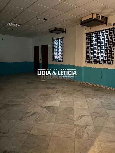 Foto 55f3f145-1a91-48b8-808d-9b6c45884fb6. Local comercial  centro en Mairena del Alcor