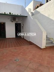 Haus en La Paz. Casa de una planta a reformar parcialmente