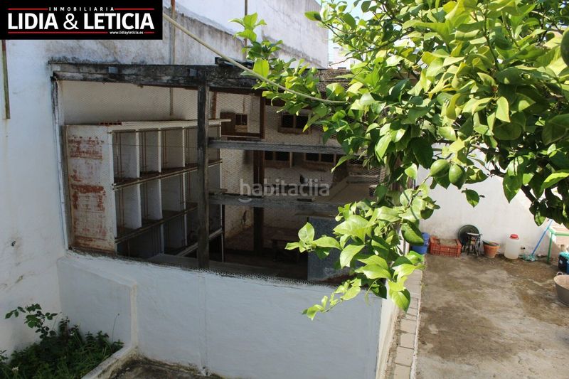 Foto cdc1acea-d471-469d-a9c7-0170d21209ca. Casa amb aparcament a Centro Alcalá de Guadaira