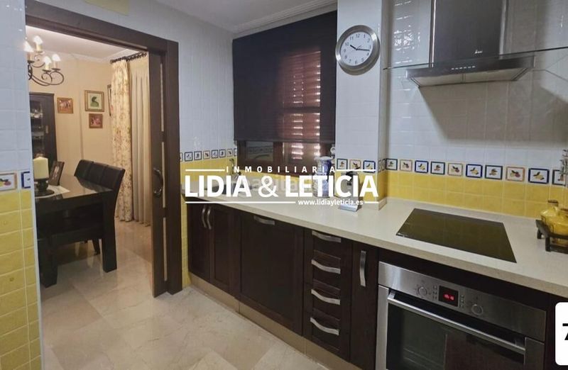 Foto d576dd45-327b-4d0b-9f3d-27b8f1987158. Maison avec parking dans Nueva Alcalá Alcalá de Guadaira