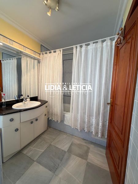Foto 33dd4c59-32c0-4244-8546-674013c49c0b. Casa amb aparcament piscina a Centro Alcalá de Guadaira