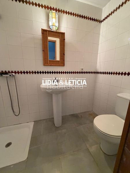 Foto d2b25a8a-6931-4f3d-960f-344f6c576a93. Casa amb aparcament piscina a Centro Alcalá de Guadaira
