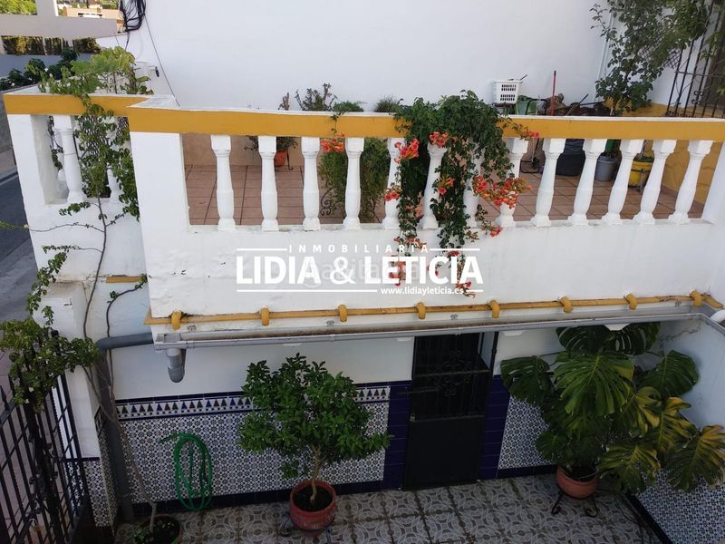 Foto c9fa6384-13f2-44b3-82bb-c8f774b2b37e. Casa amb aparcament piscina a Oromana Alcalá de Guadaira