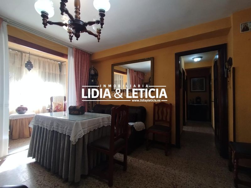 Foto eb13e379-5738-418a-bc41-18b43abf4360. Pis a La Paz Alcalá de Guadaira