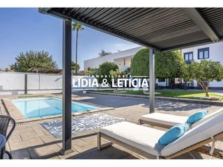 Xalet a Oromana. Exclusivo chalet de autor con piscina privada, diseño contemporá