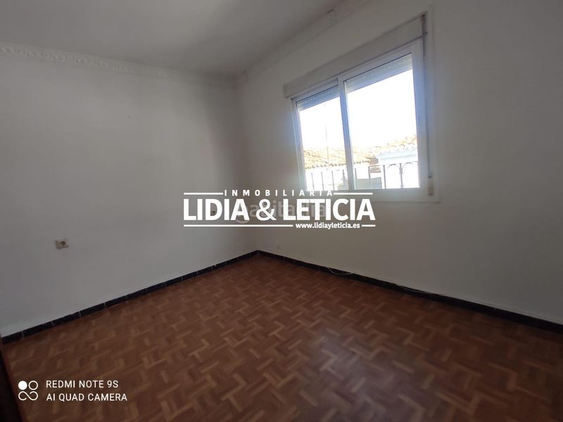 Foto f73d460e-f017-4ef3-aafc-40c3587d99bf. Casa a La Paz Alcalá de Guadaira