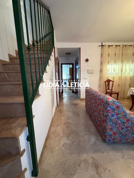 Foto 3c9d8ec9-3432-4720-b073-2a1175b2c398. Casa adossada amb aparcament a Nueva Alcalá Alcalá de Guadaira