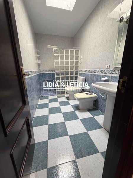 Foto 5b2b89b0-1d30-4509-b100-597a5839fdc2. Casa adossada amb aparcament a Nueva Alcalá Alcalá de Guadaira