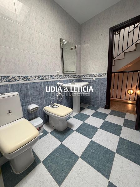Foto 756ce413-6951-4f63-803f-b0966b3c61c5. Casa adossada amb aparcament a Nueva Alcalá Alcalá de Guadaira