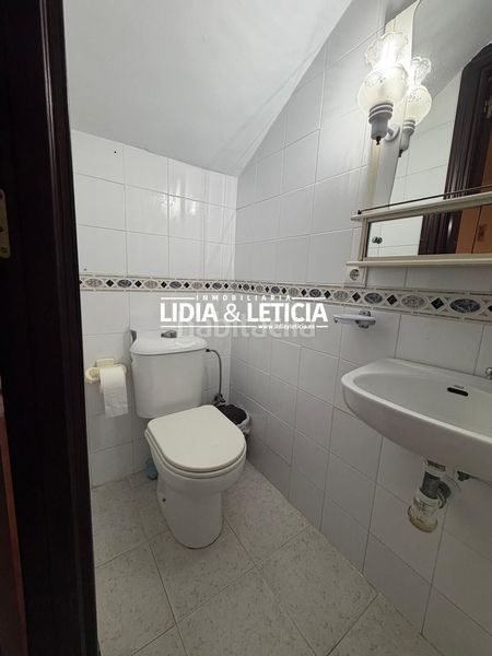 Foto bd351c0a-b144-4a88-94d3-7bf5a3f24095. Casa adossada amb aparcament a Nueva Alcalá Alcalá de Guadaira
