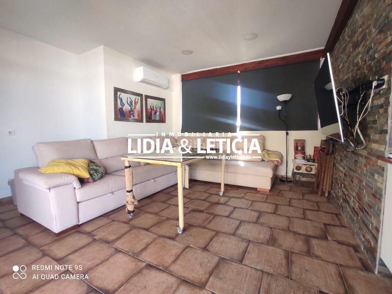 Foto a5f52e87-a7c6-4b5f-9bc0-f0f65cb4e23d. Dúplex amb piscina a Centro Alcalá de Guadaira