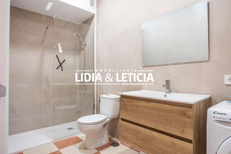 Foto 44c59488-97aa-4ac3-8575-0493a34ca0de. Casa amb aparcament a Nueva Alcalá Alcalá de Guadaira
