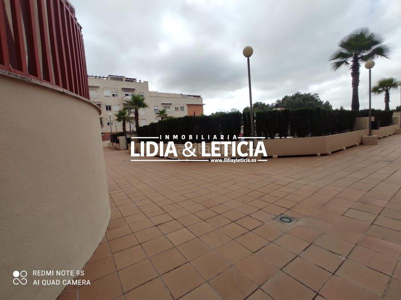 Foto 1a5bdbfb-4d93-40db-8059-282c854decee. Pis amb piscina a Centro Alcalá de Guadaira
