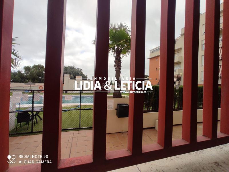 Foto f70c35b5-ae36-4705-bec7-782bea535e3b. Pis amb piscina a Centro Alcalá de Guadaira