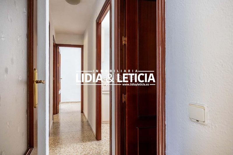 Foto fc438446-d2dd-4b8f-befa-ccf0686374a0. Pis a La Paz Alcalá de Guadaira