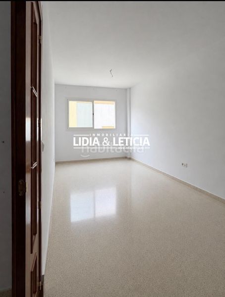 Foto d8ae3eef-4628-45d4-be3e-4fd7e5c3ef21. Pis amb aparcament a La Paz Alcalá de Guadaira