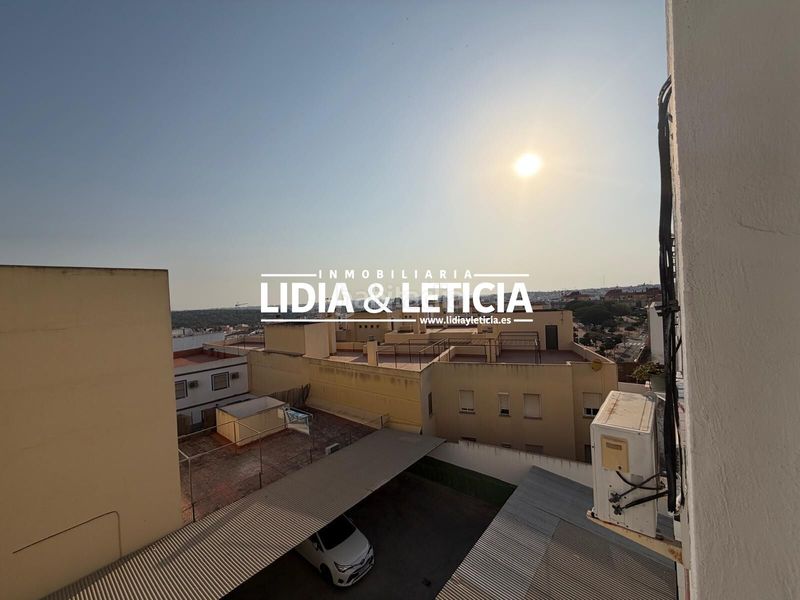 Foto c824a9ff-7a25-47fa-a4c7-f27b8b7bf553. Pis a Nueva Alcalá Alcalá de Guadaira