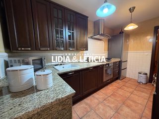 Reihenhaus en Nueva Alcal�. Casa adosada en santa lucia