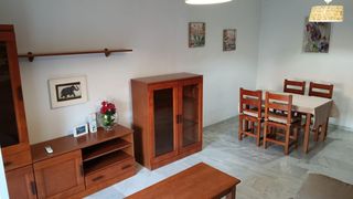 Rent Flat in Los Molinos. Piso de 3 dormitorios y 2 baños con garaje, junto al parque de o