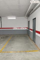 Car parking in Centro