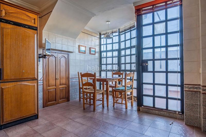 Foto a2bc4ae1-9b0c-4b59-8957-960a286a72a8. Casa a Centro Alcalá de Guadaira