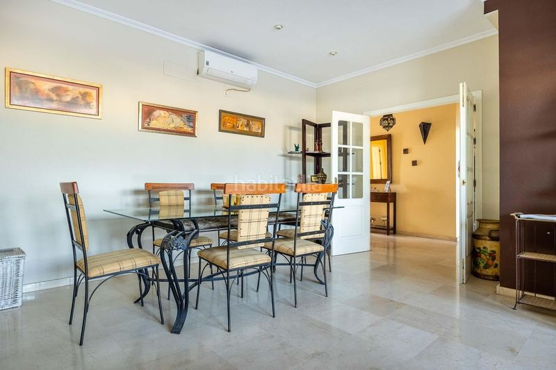 Foto c7c55f4e-33f4-4b1f-8c19-aa1331005765. Casa a Centro Alcalá de Guadaira