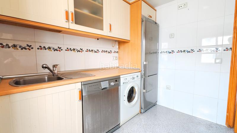 Foto 60e99c8e-7f0f-42e2-adcd-009236c6ab2d. Flat in calle de san sebastián 25 in Parque Europa-Los Pitufos Pinto