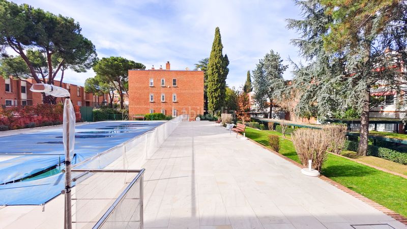 Foto 6b65c580-cb94-458e-9b59-47a4f067f69a. Pis a calle de las camelias 9 a Palomas Madrid