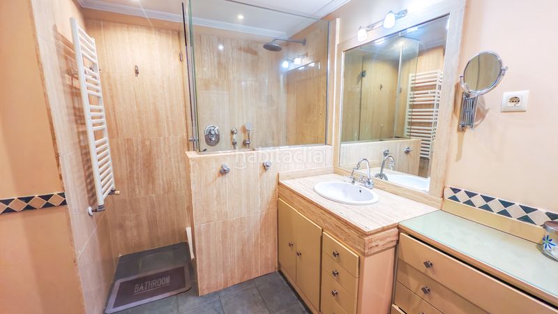 Foto 771b7710-6db6-4eb1-8548-b19923f6090f. Pis a calle de las camelias 9 a Palomas Madrid