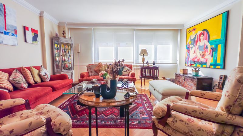 Foto 9ea483ad-29cc-4cf7-988f-21196e504ba2. Pis a calle de las camelias 9 a Palomas Madrid