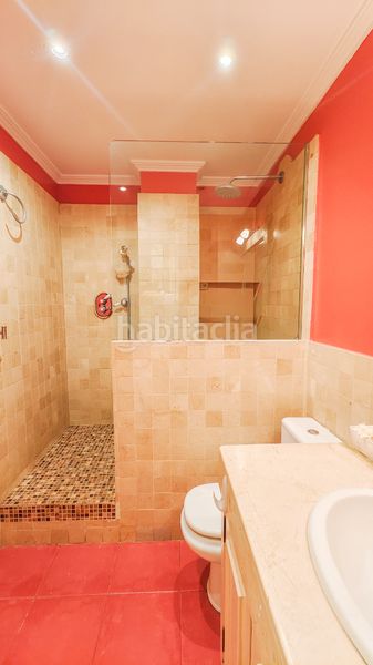 Foto dee33192-f5a3-4865-a13e-ed7ea89ef9f3. Pis a calle de las camelias 9 a Palomas Madrid