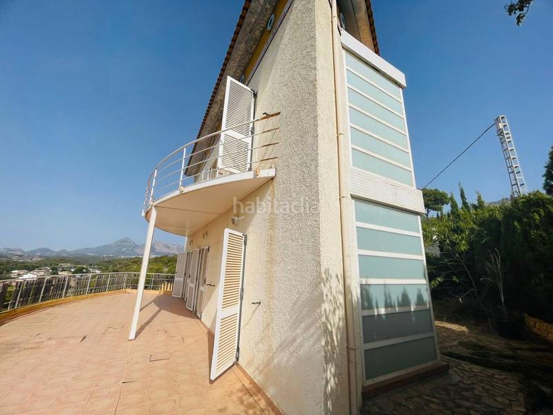 Foto c13768ce-36ea-4e44-810a-e43cb66c030c. Chalet avec chauffage parking piscine dans Altea la vella Altea