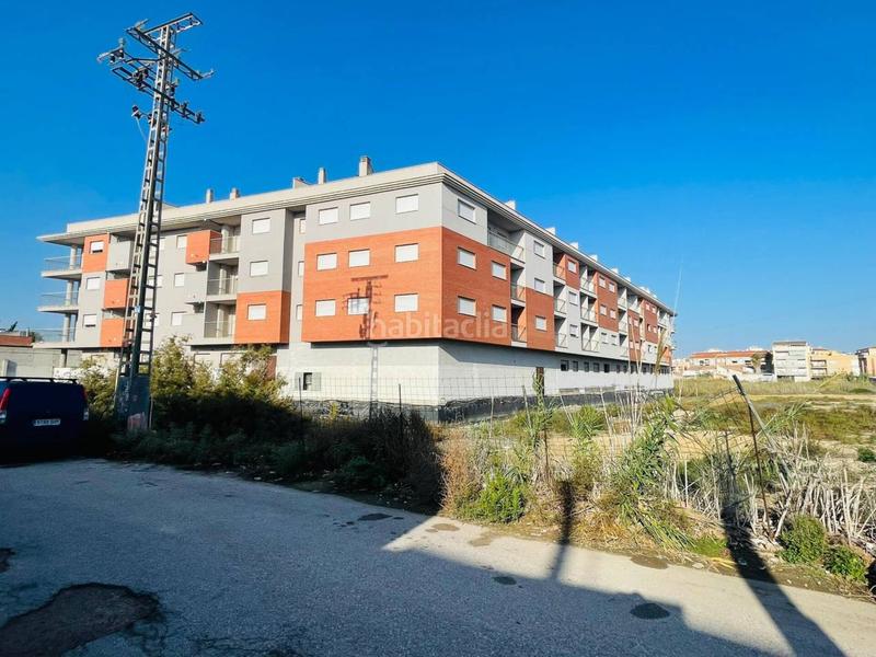 Foto f92e4b80-0aa4-4cec-881b-b76b102ce810. Edificio  en venta en alquerias en Alquerías Murcia