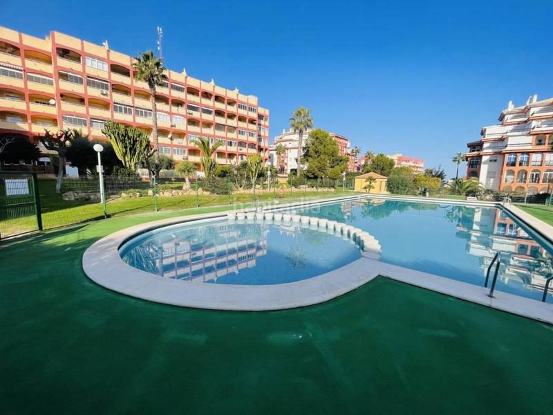 Foto 3699437c-39ef-46f7-beab-e8dd5e4f2c42. Appartement avec parking piscine dans Torreblanca Torrevieja