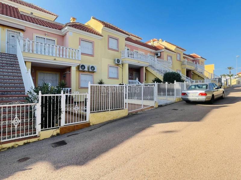 Foto bd2ea8fb-9e4c-47fb-9180-dda89cbc1e90. Casa con parcheggio in Villamartín-Las Filipinas Orihuela