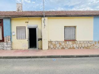 Casa  Ramón y cajal. Casa en planta baja en torre pacheco
