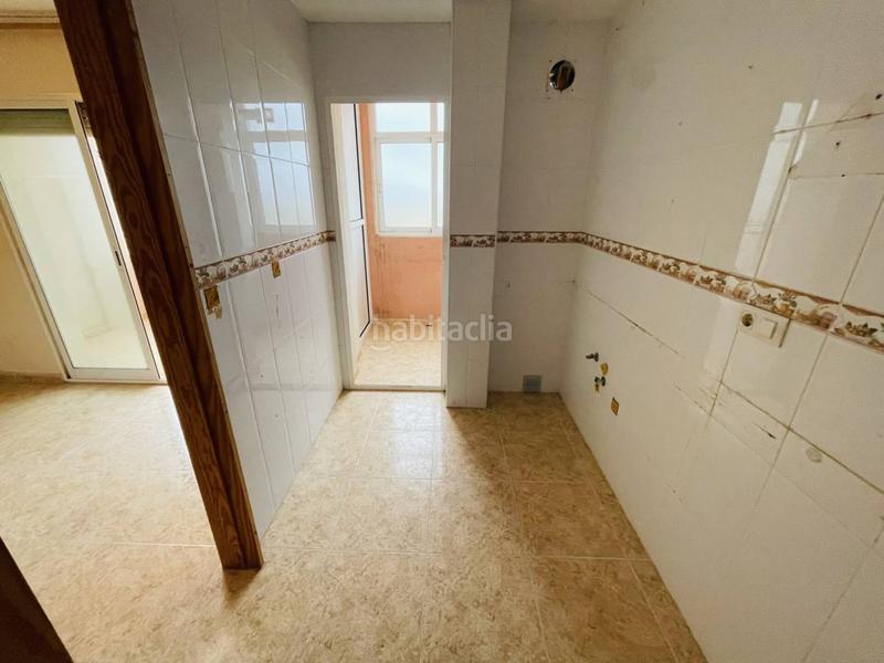 Foto c7b5c5e7-c996-4562-b51a-8187bfcb88c3. Appartamento con piscina in Playa Honda-Playa Paraíso Cartagena