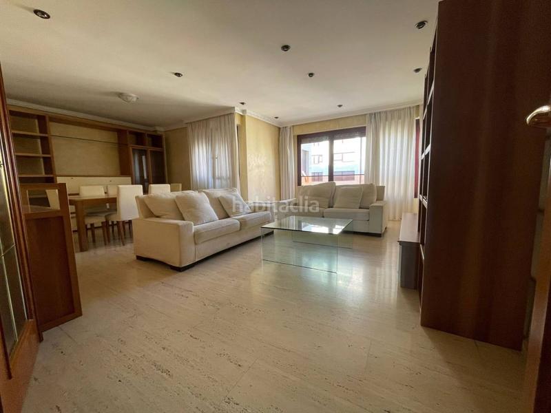 Foto 0ef8bac1-6006-4b91-b846-99194b754164. Location appartement avec parking dans Vistalegre Murcia