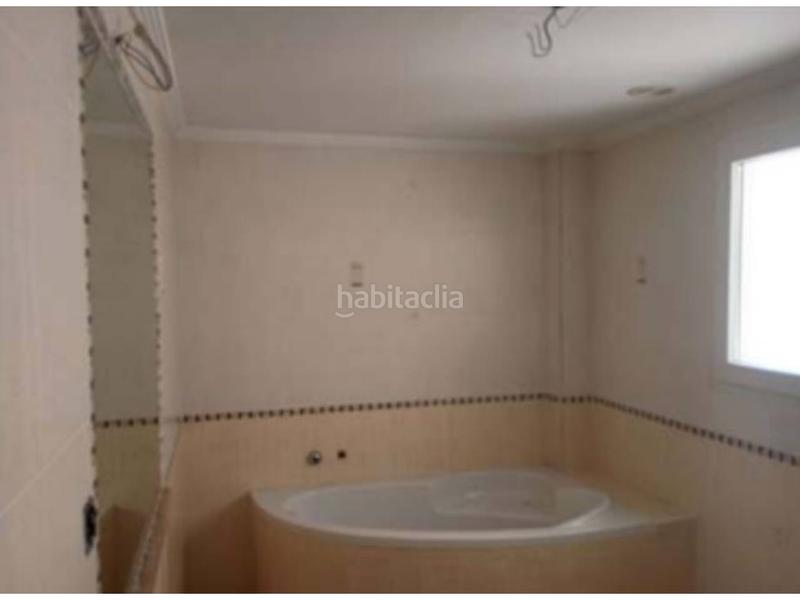 Foto a2128ed4-e3b2-4689-a0e8-d7ad0117c864. Pis amb aparcament a Puerto Deportivo Torrevieja