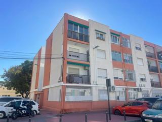 Etagenwohnung in Profesor Tierno Galván