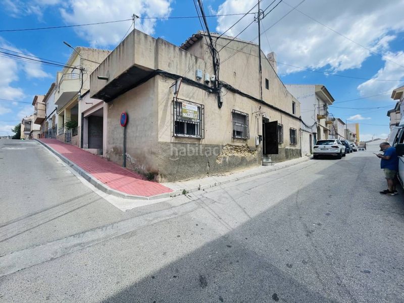 Foto a0fb167f-07fb-4036-9f40-10b46fbcf2bd. Casa a Calasparra